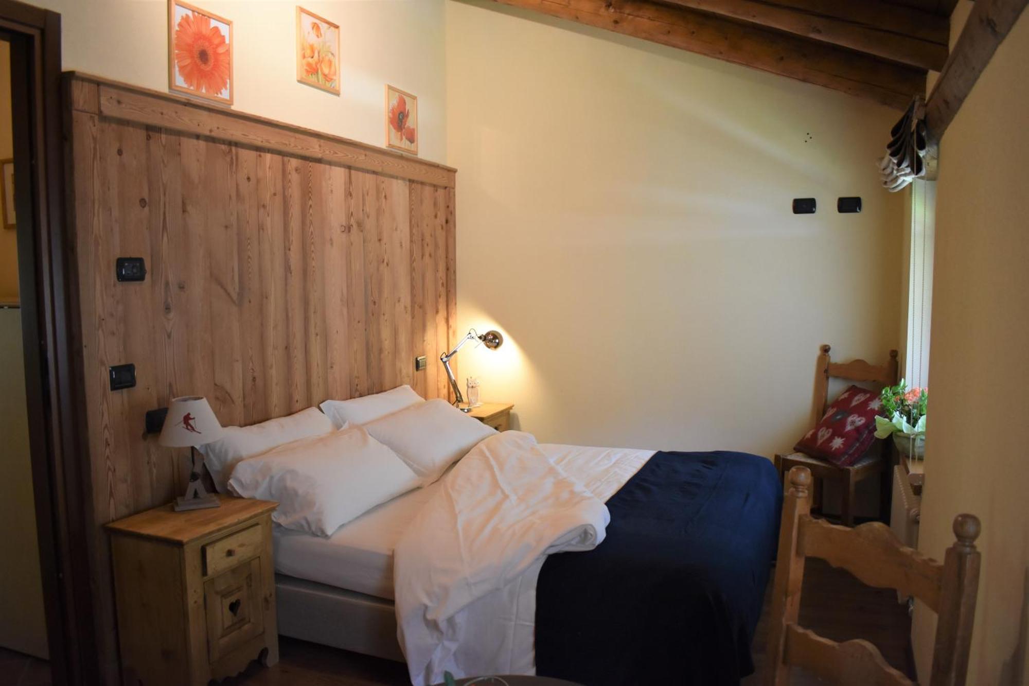 Miramonti Hotel Valtournenche Szoba fotó