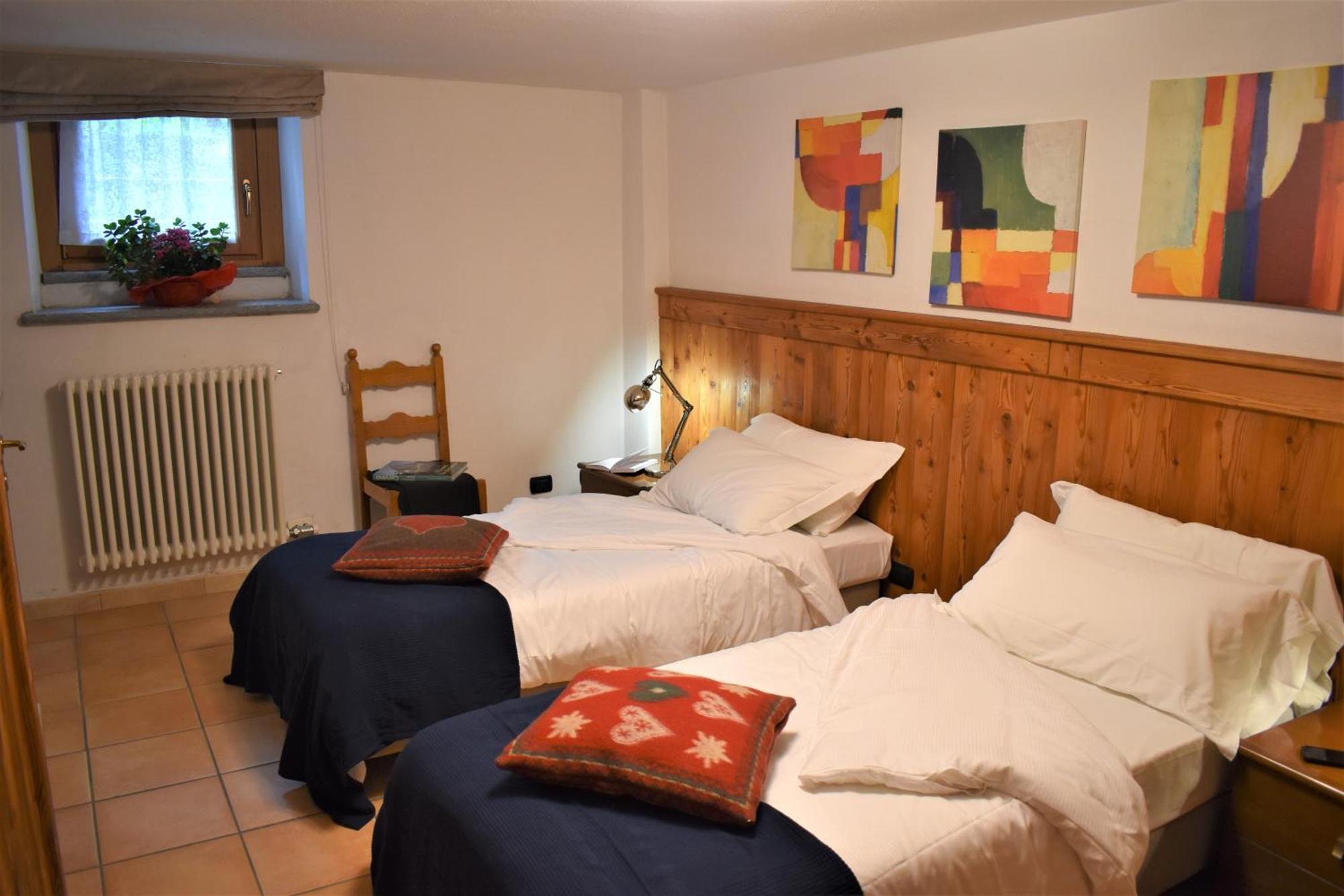 Miramonti Hotel Valtournenche Szoba fotó