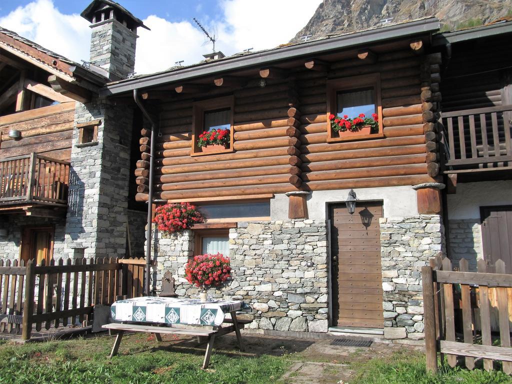 Miramonti Hotel Valtournenche Kültér fotó
