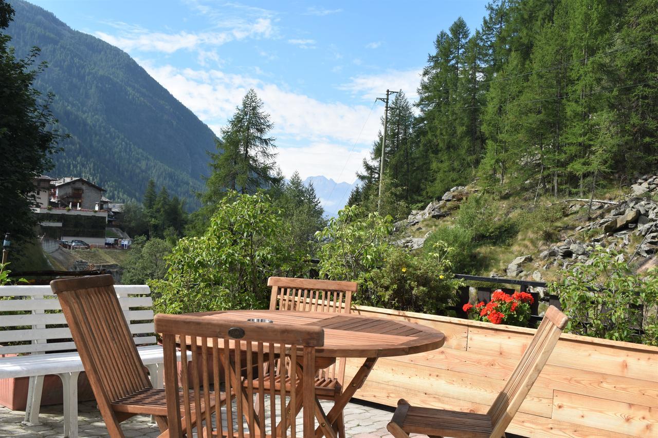 Miramonti Hotel Valtournenche Kültér fotó