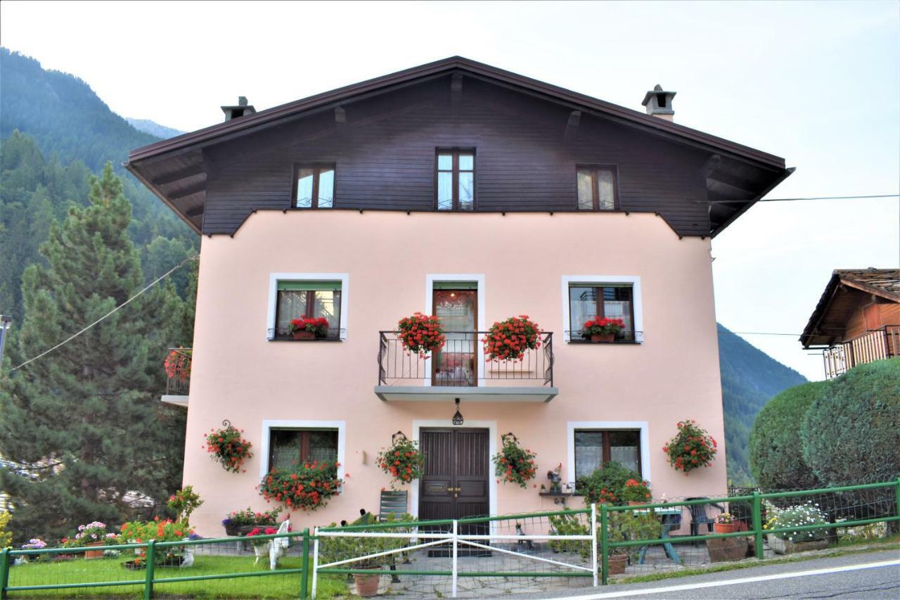 Miramonti Hotel Valtournenche Szoba fotó